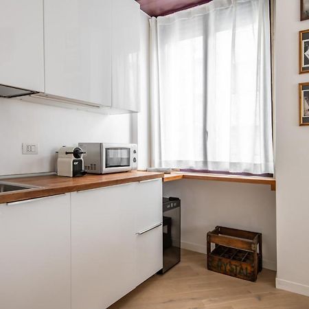 Easylife - Coccole E Comfort - Bilocale Caldo Ed Accogliente A Due Passi Dai Navigli E Metro Verde Milão Exterior foto