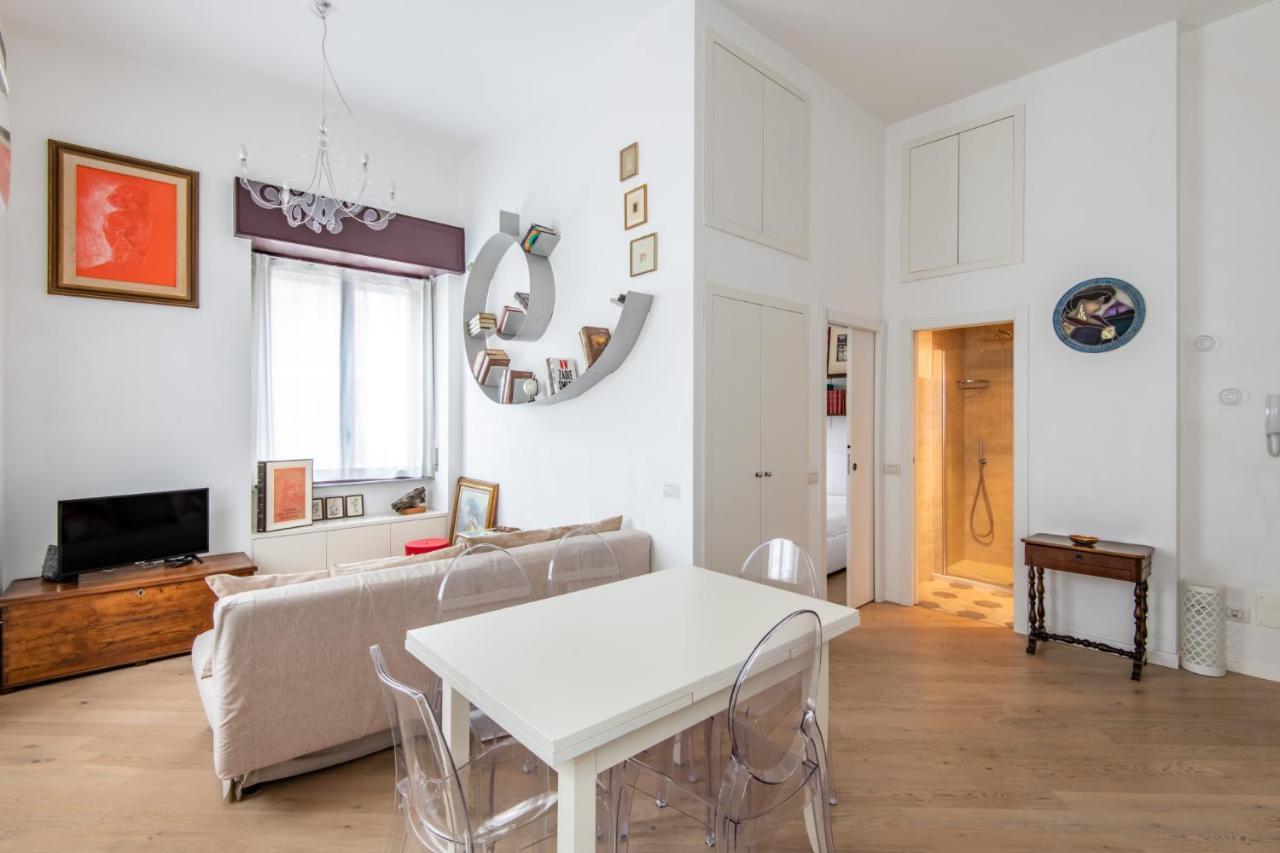 Easylife - Coccole E Comfort - Bilocale Caldo Ed Accogliente A Due Passi Dai Navigli E Metro Verde Milão Exterior foto