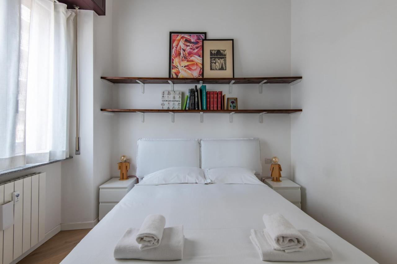Easylife - Coccole E Comfort - Bilocale Caldo Ed Accogliente A Due Passi Dai Navigli E Metro Verde Milão Exterior foto