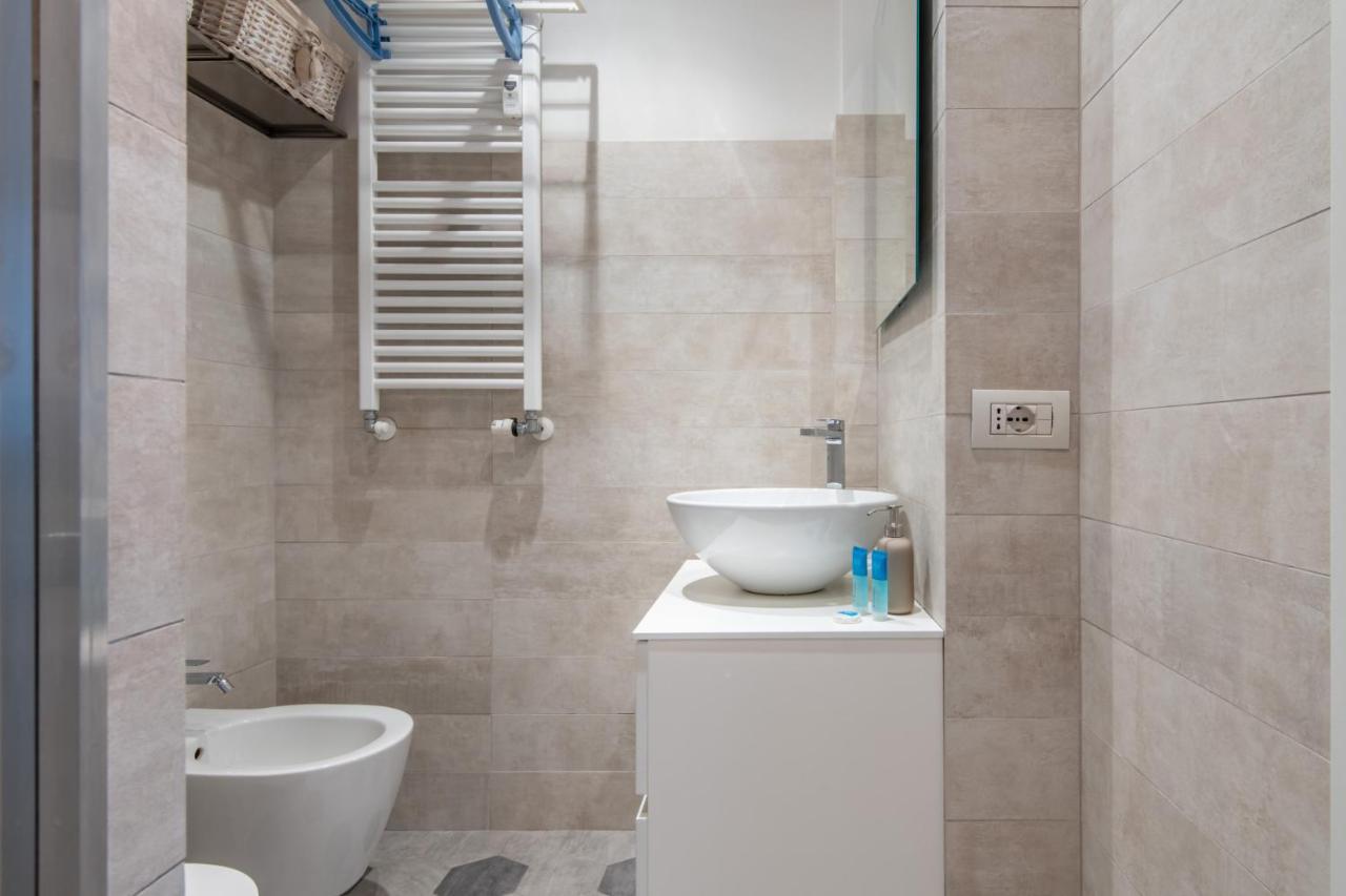 Easylife - Coccole E Comfort - Bilocale Caldo Ed Accogliente A Due Passi Dai Navigli E Metro Verde Milão Exterior foto