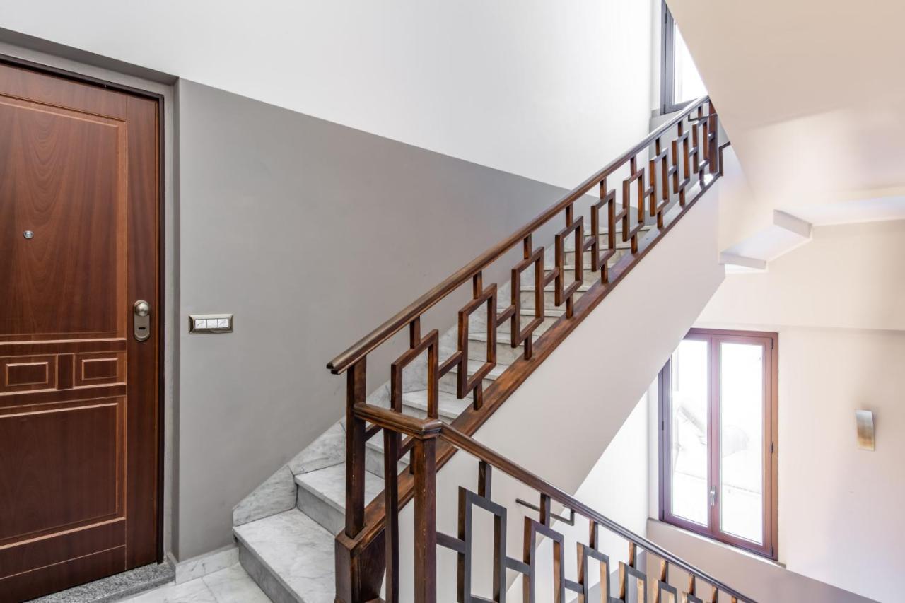Easylife - Coccole E Comfort - Bilocale Caldo Ed Accogliente A Due Passi Dai Navigli E Metro Verde Milão Exterior foto
